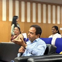 Dr. Ravi Prakash
