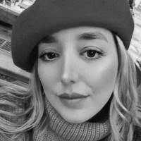 Stephanie Roxanne De La Garza