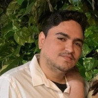 Gabriel Flores