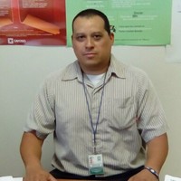Carlos E Alba