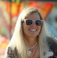 Debi Lipinski