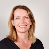 Sandra Groves