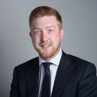 Simon Bennett