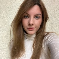 Dora Diana C.