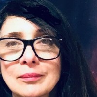 Suzanne Gili Post