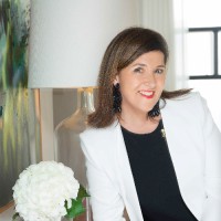 Annabel Hall