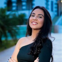 Larissa Guimarães