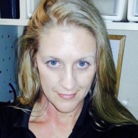 Ashley D Hicks
