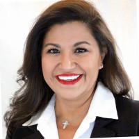 Gabriela Tharp, Phr