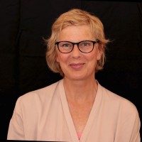 Dr. Barbara Veltjens