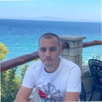 Maksym H.