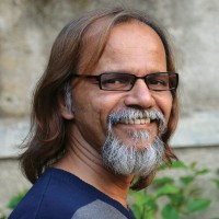 Dr. Dhananjay Deshpande (Dd)