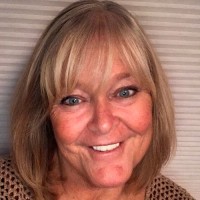 Carolyn Henderson Meier