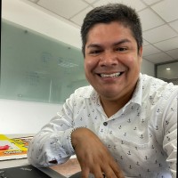 Luis Alberto R.