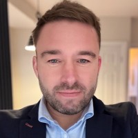 Sean Lyons