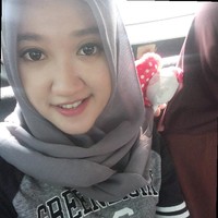 Enis Susantri H