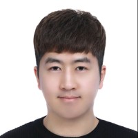 안진우