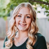 Courtney Papen