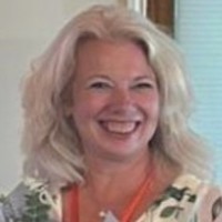 Deirdre Wells OBE