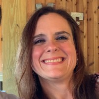 Jennifer Ray