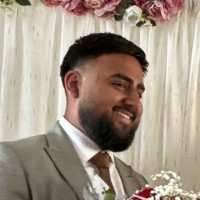 Amandeep Dhesi