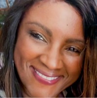 Toni Warren