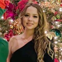 Lydia Goetz