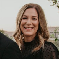 Kami Skouson
