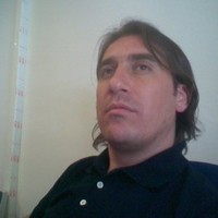 Robert Reyes