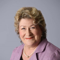 Suzanne Smith
