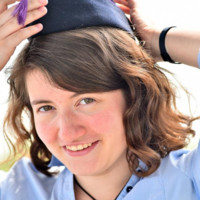 Julie PERRON