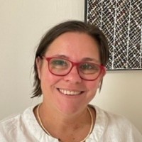 Amanda Warren (she/her)