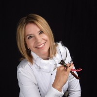 ANA MARIA ARIAS SOMMELIER