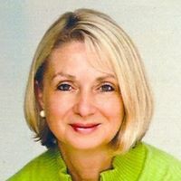 Andrea Weiss