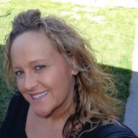 Julie Dumdei