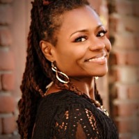 Dee Hill