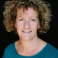 Danielle De Roos