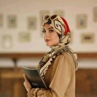 Lola Fawzy