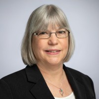 Liz Mcnichol