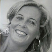 Esther De Graaff