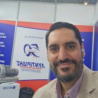 manos patras
