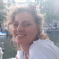 Annemieke Enting
