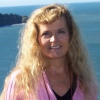 Sandi Lovebaxter