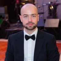 Max Avdeev