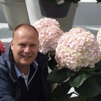 R. Vanlieshout