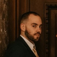 Ryan R.