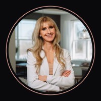 Aleksandra Schultz Realtor