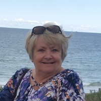 Nanette Wallace
