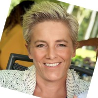 Marian Macco