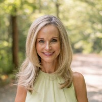 Lauren Listi Zink SPHR, CCP, ACC